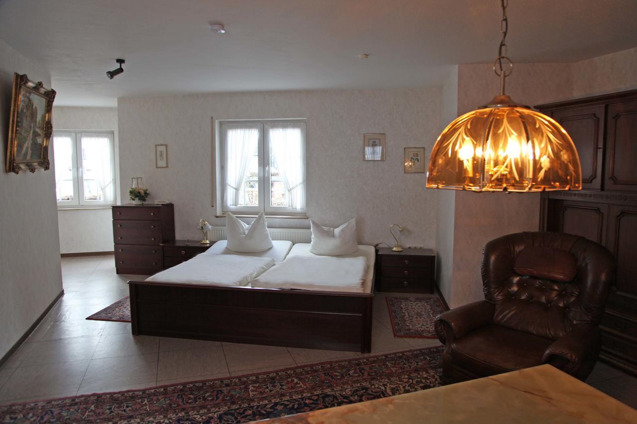 לינדלאר Hotel Landhaus Koeln מראה חיצוני תמונה